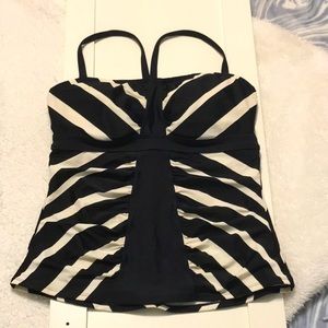 ATHLETA TANKINI TOP 36 D/ DD Swim Black Cream